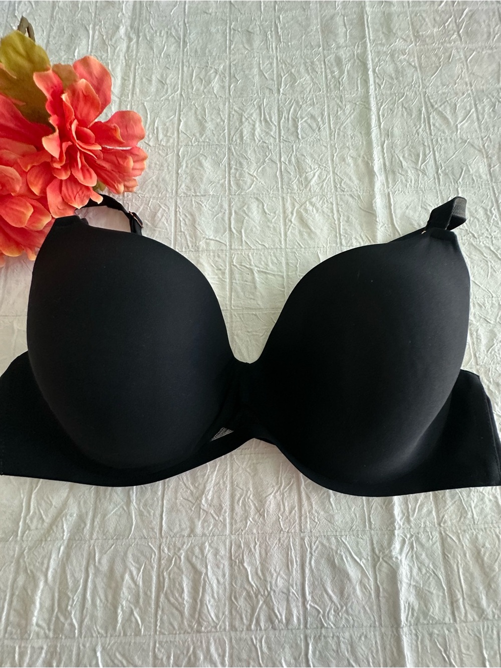 Soma Black T-Shirt Bra - Smooth Molded Cups